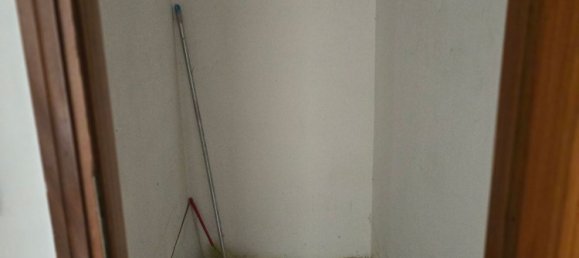 5 bedrooms Apartment in Monticello Conte Otto, Italy No. 337945 16