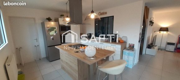 4 bedrooms House in Valenciennes, France No. 160345 8