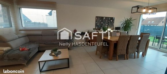 4 bedrooms House in Valenciennes, France No. 160345 6