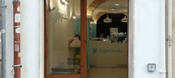 Gewerbliche Immobilie in Cagliari, Italy 59m², Nr. 322530 7