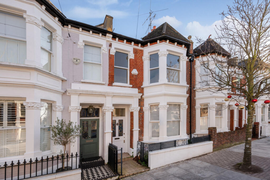 4 bedrooms House in Putney, United Kingdom No. 8999