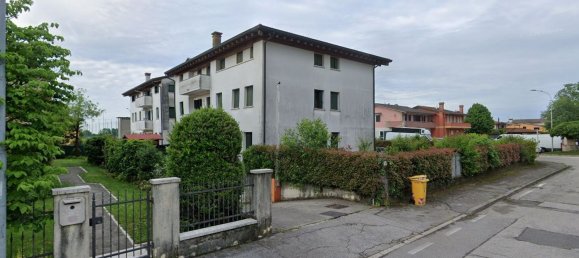 4 Schlafzimmer Wohnung in Asolo, Italy, Nr. 359443 5