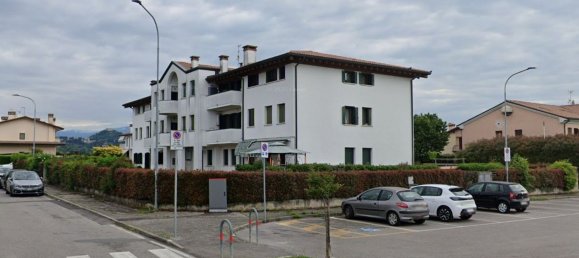 4 Schlafzimmer Wohnung in Asolo, Italy, Nr. 359443 3