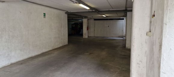 4 Schlafzimmer Wohnung in Asolo, Italy, Nr. 359443 8