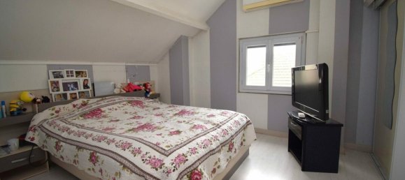 4 bedrooms House in Vernouillet, France No. 154900 10