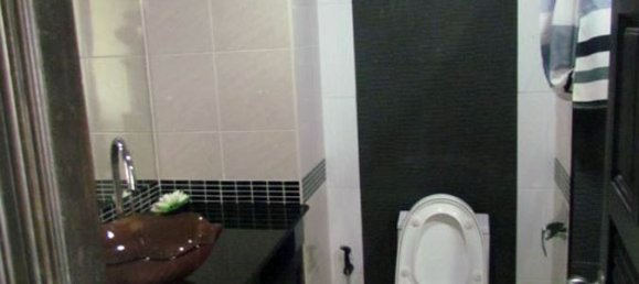 1 bedroom Condo in Pattaya, Thailand No. 703 2