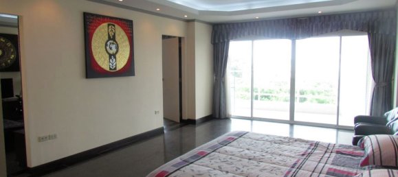 1 bedroom Condo in Pattaya, Thailand No. 703 4