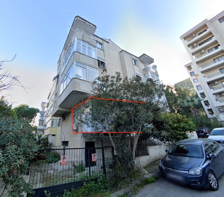 Studio in Izmir, Turkey No. 40625