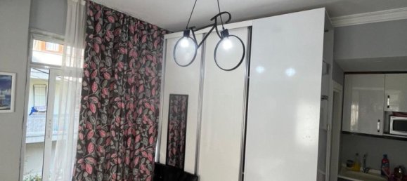 Studio in Izmir, Turkey No. 40625 3