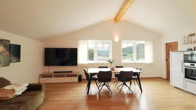 3 rooms House in Grein, Austria No. 160974