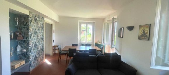 4 bedrooms Apartment in Monza, Italy No. 378455 4