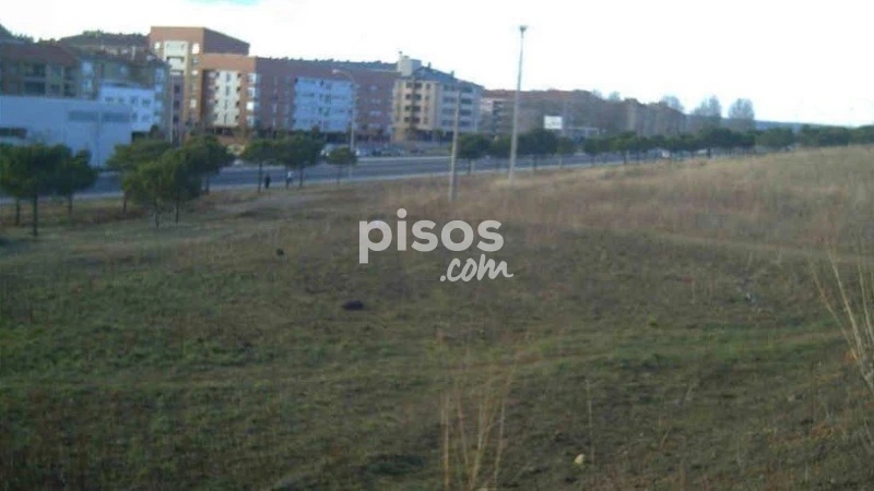 Terreno em Leon, Spain 17500 m² N.º 125442