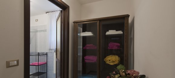 6 bedrooms Villa in Massarosa, Italy No. 165734 18