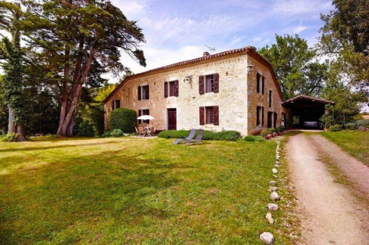 5 bedrooms Land in Auch, France No. 21550