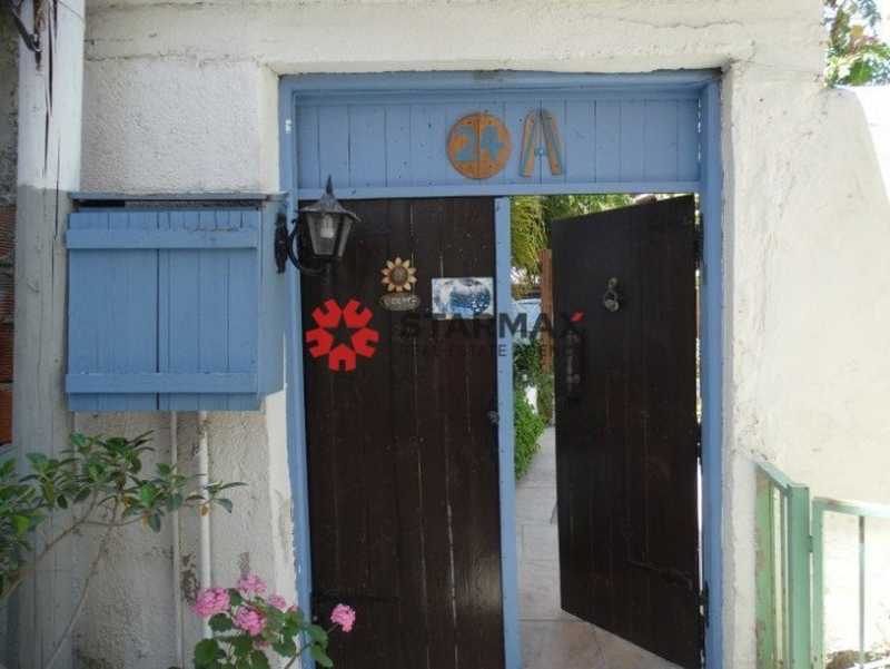 2 bedrooms Commercial property in Larnaca, Cyprus No. 139582