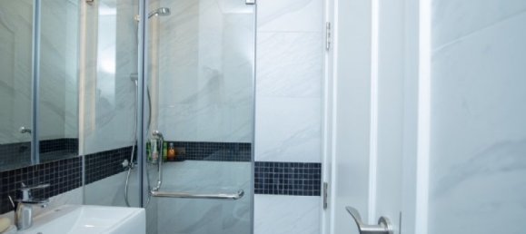 2 bedrooms Apartment in Gia Lam, Vietnam No. 909 3