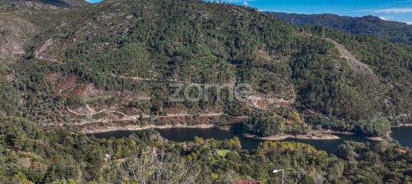 Terrain à Rio Caldo, Portugal 1100m² No. 13065 2