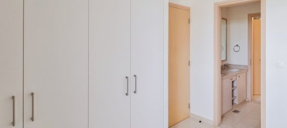 3 Schlafzimmer Villa in Reem, UAE, Nr. 4409 24