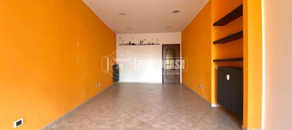 2 rooms Commercial property in Balangero, Italy No. 173379 2