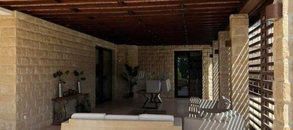 4 bedrooms Commercial property in Paphos, Cyprus No. 13482 10