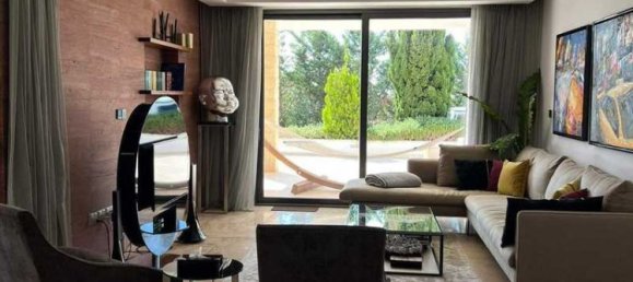 4 bedrooms Commercial property in Paphos, Cyprus No. 13482 13