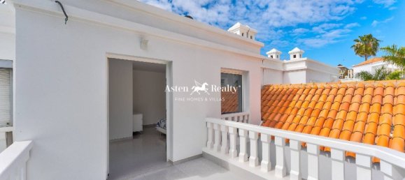 3 غرف نوم فيلا في Adeje, Spain رقم 124978 32