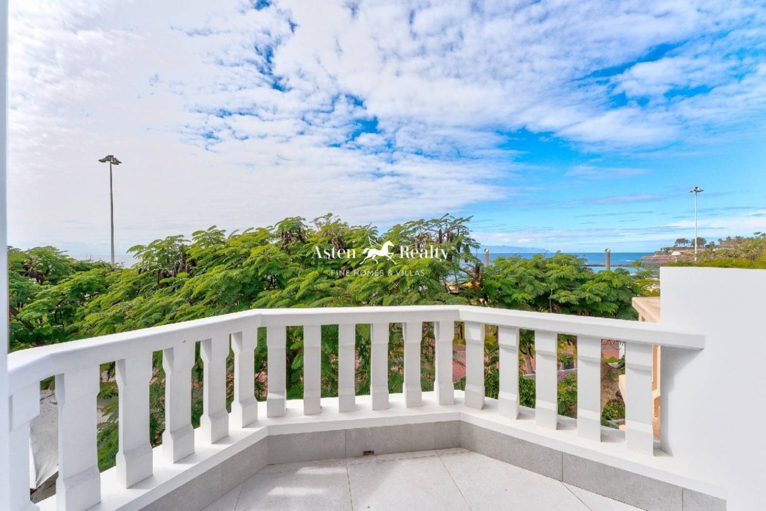 3 غرف نوم فيلا في Adeje, Spain رقم 124978