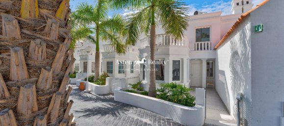 3 غرف نوم فيلا في Adeje, Spain رقم 124978 34