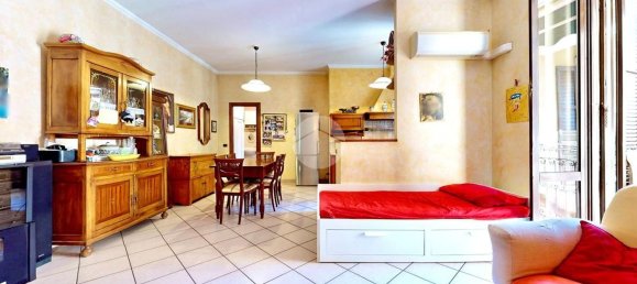 Квартира с 3 комнатами в Милан, Италия № 269878 8