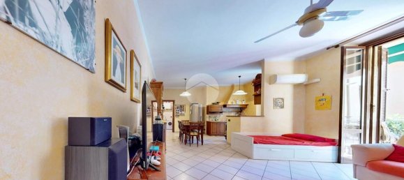 Квартира с 3 комнатами в Милан, Италия № 269878 10