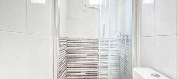 Apartamento de 2 dormitorios en Madrid, Spain No. 169859 15