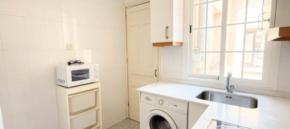 Apartamento de 2 dormitorios en Madrid, Spain No. 169859 13