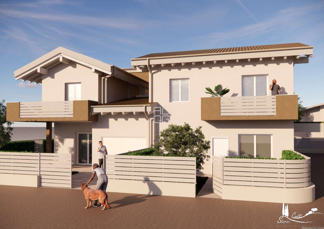 Квартира с 4 комнатами в Дезенцано дель Гарда, Италия № 82698