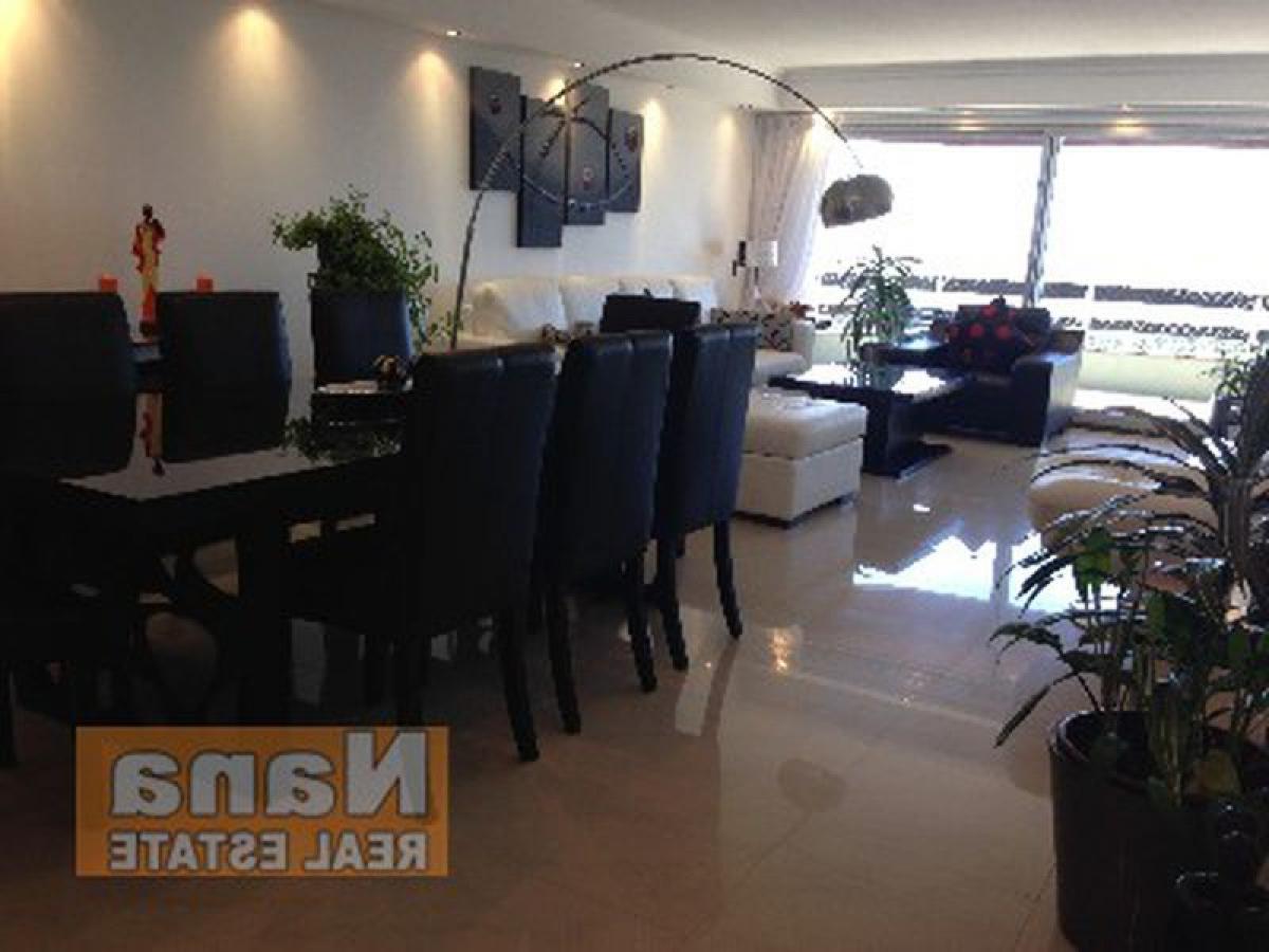 4 bedrooms Apartment in Maldonado, Uruguay No. 271