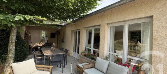 3 bedrooms House in Mouhers, France No. 310707 2