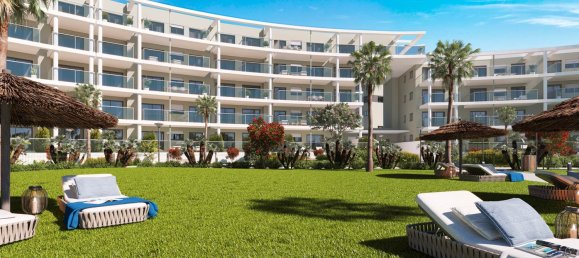 2 bedrooms Apartment in ​​​​​​​Amphora Beach Phase III, Malaga, Spain No. 15739 6