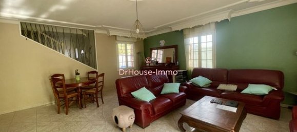 Casa de 5 dormitorios en Gien, France No. 306696 12