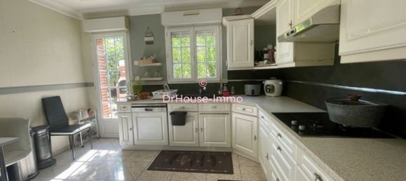 Casa de 5 dormitorios en Gien, France No. 306696 9