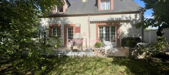 Casa de 5 dormitorios en Gien, France No. 306696 4