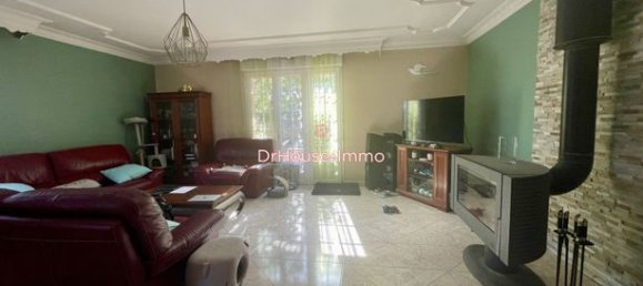 Casa de 5 dormitorios en Gien, France No. 306696 11