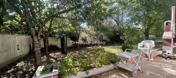 Casa de 5 dormitorios en Gien, France No. 306696 5