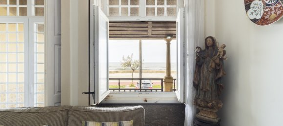 5 bedrooms House in Sao Felix da Marinha, Portugal No. 107587 2