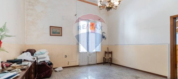 8-Zimmer Haus in Santa Maria di Licodia, Italy, Nr. 106073 6
