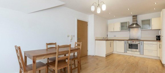 2 غرف نوم شقة في Redhill, United Kingdom رقم 12312 3