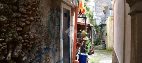 3 rooms Apartment in Fuscaldo, Italy No. 36924 4