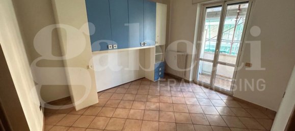 2 rooms Apartment in Novate Milanese, Italy No. 5753 11