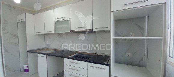 4 chambres Appartement à Almada, Portugal No. 87379 32