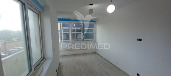 4 chambres Appartement à Almada, Portugal No. 87379 2