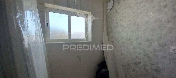 4 chambres Appartement à Almada, Portugal No. 87379 10