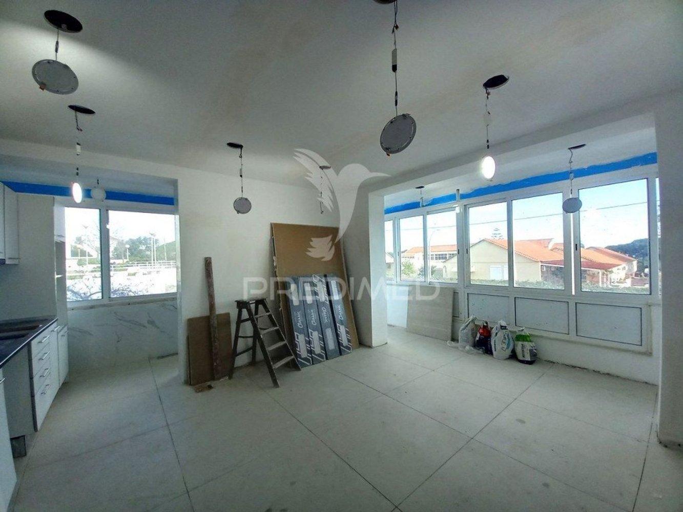 4 chambres Appartement à Almada, Portugal No. 87379